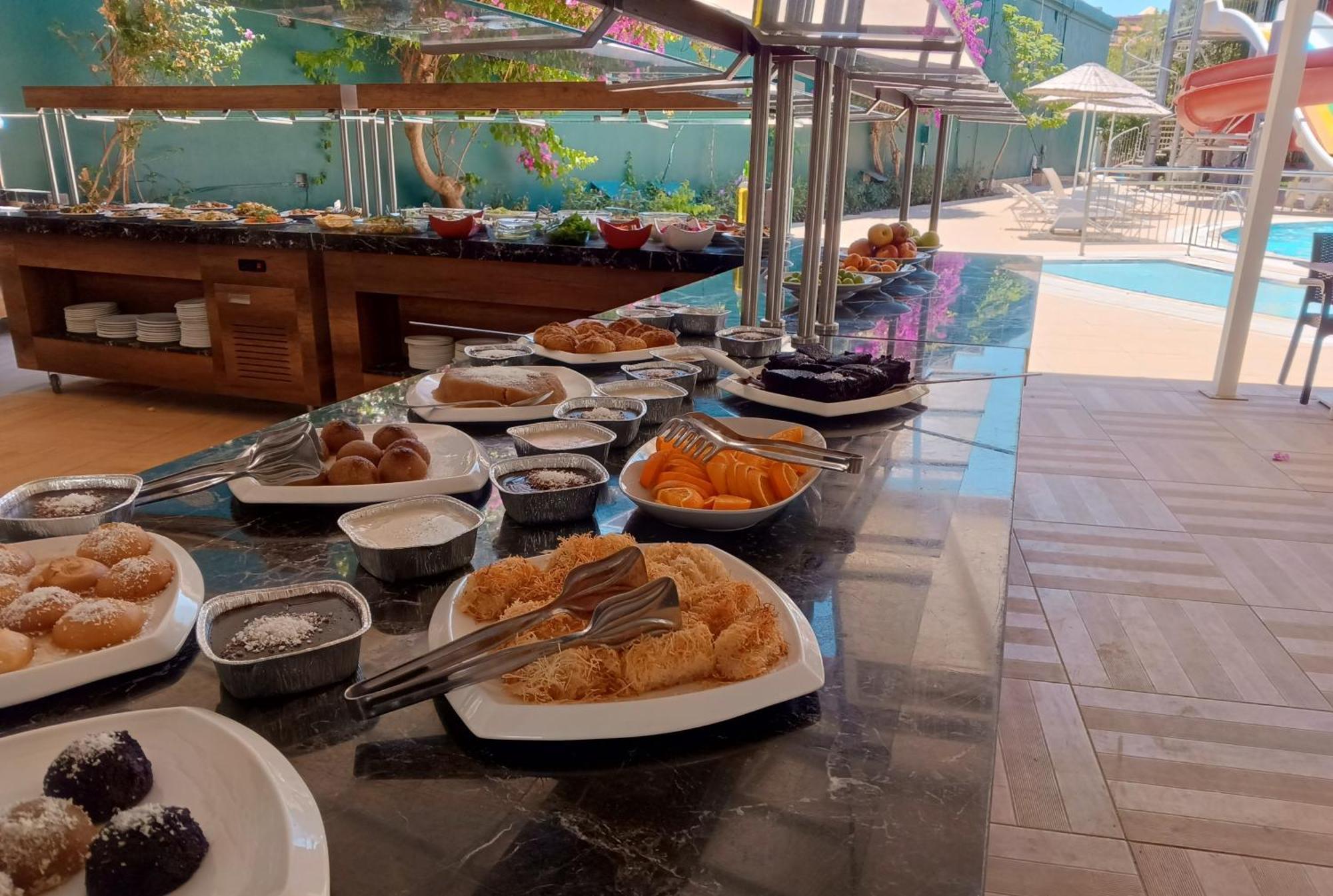 Uk Hotel Kiris Antalya Extérieur photo