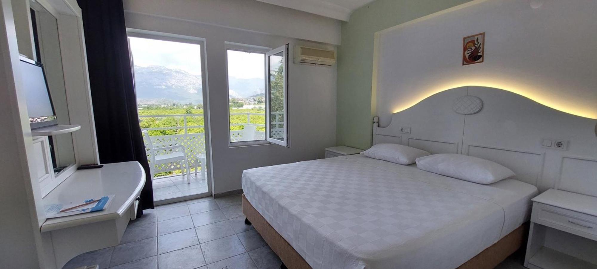 Uk Hotel Kiris Antalya Extérieur photo