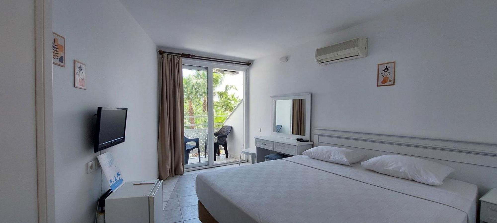 Uk Hotel Kiris Antalya Extérieur photo